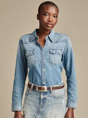 Lucky brand Denim Western Shirt size XS 💛